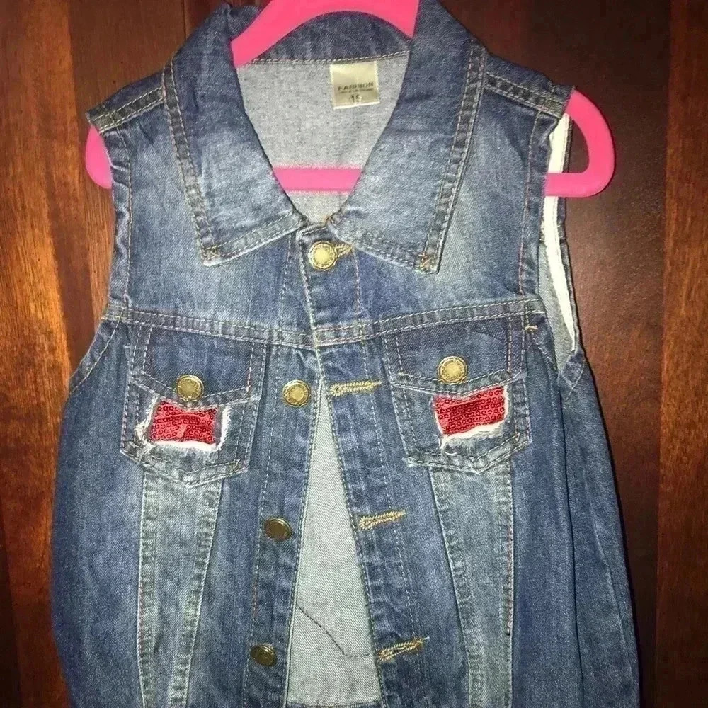DENIM VEST WITH SEQUINS OWL SIZE S/M